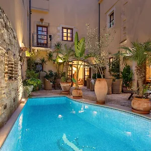 4* Hotel Palazzino Di Corina