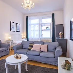 Charles Bridge Premium Lejlighedshotel Prag