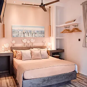  Apartment Waterside Greece