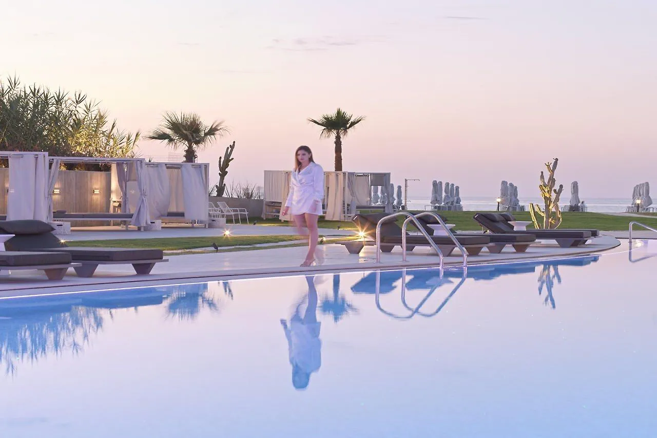 Nautilux Rethymno By Mage Hotels